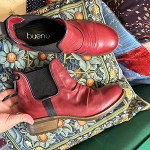Red leather boots - BUENO size US9 EU39 / Red boots